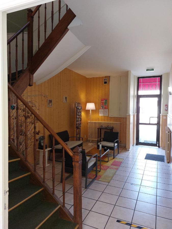 Hotel De France Objat Zewnętrze zdjęcie