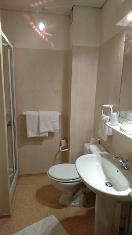 Hotel De France Objat Zewnętrze zdjęcie